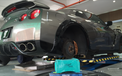 Nissan GTR change Project’ Mu B-SPEC BRAKE PADS.